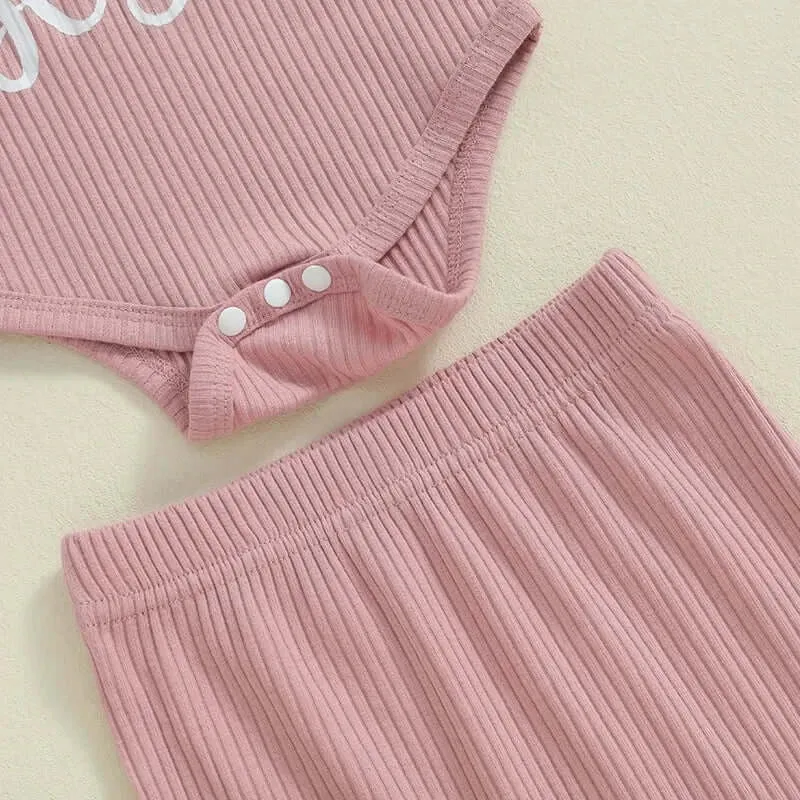 Auntie's Bestie Ribbed Baby Set