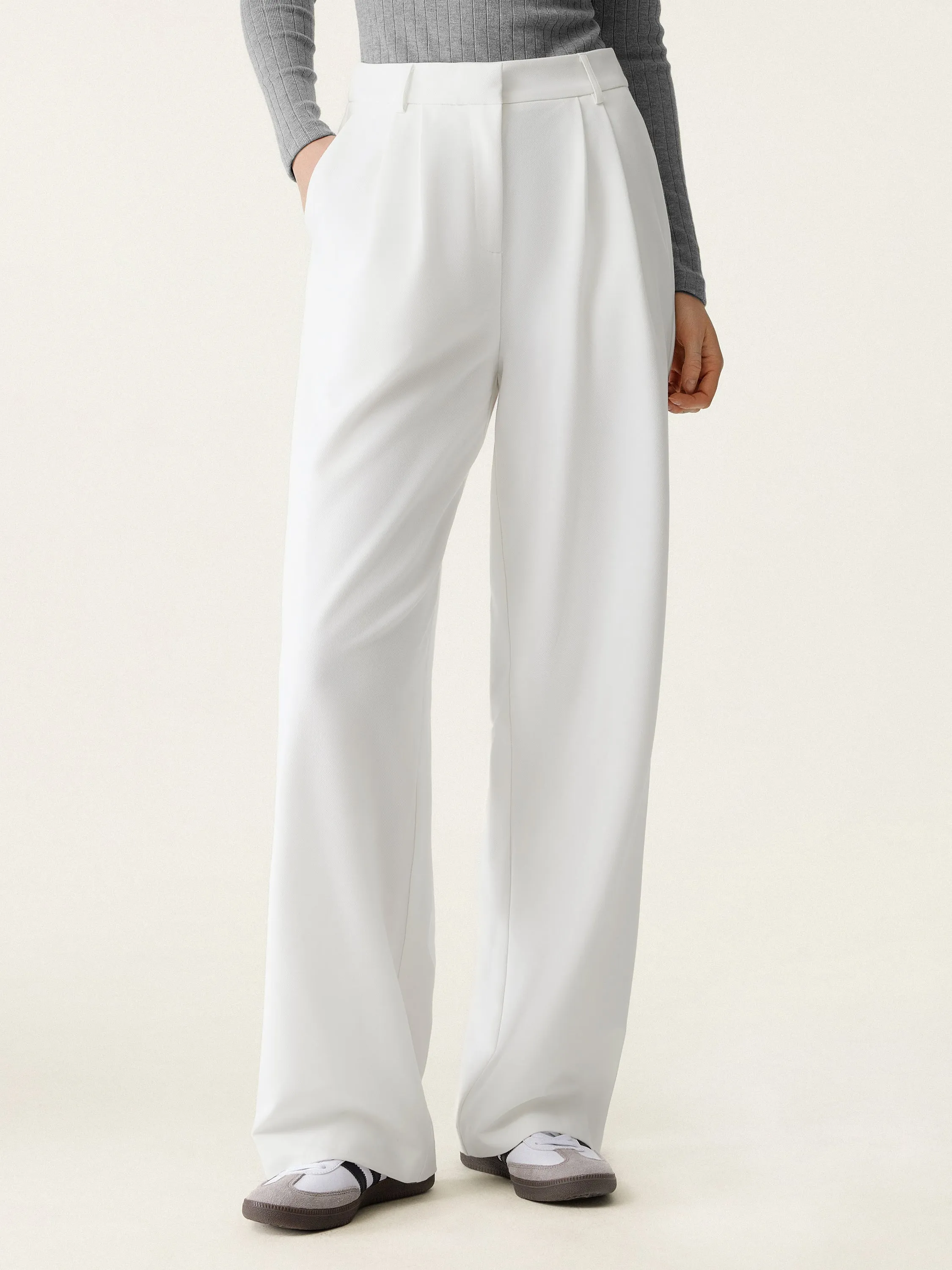 Effortless Wide-leg Tailored Pant