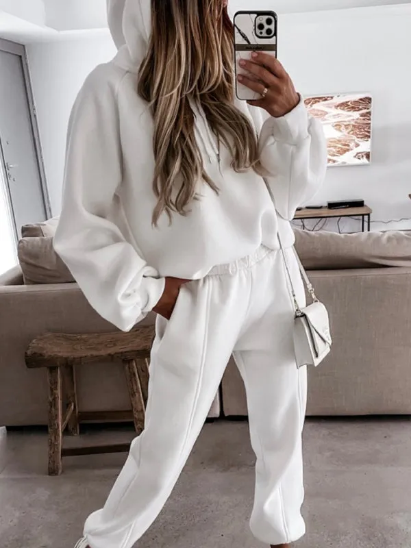 Lounge Sport Sweatpants and Hoodie in a Perfect 2-Piece Set